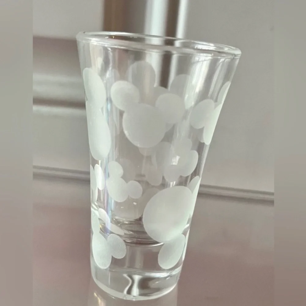 (BRAND NEW) VINTAGE 2011 DISNEY TALL SHOT GLASSES (COMES AS A PAIR) SOUVENIRS